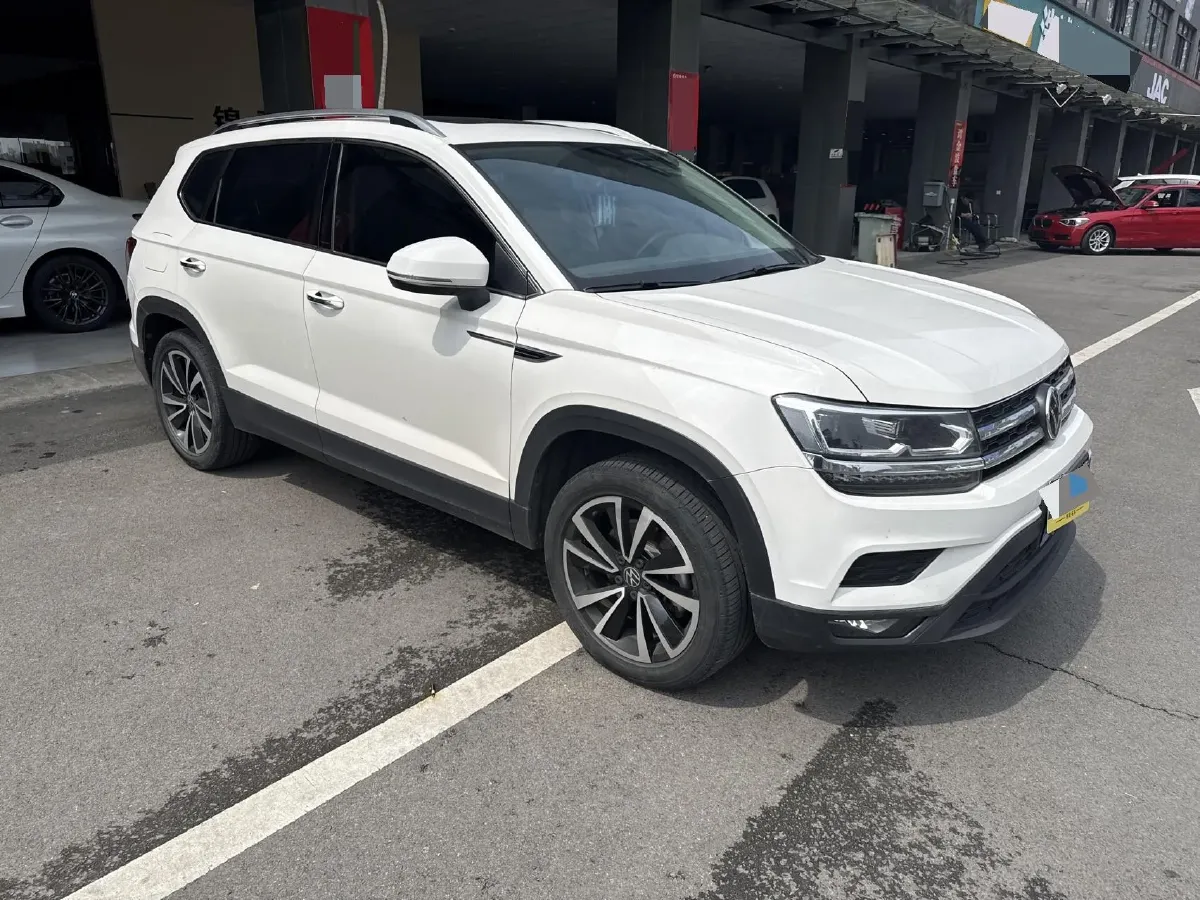 2021 Volkswagen Tharu 1.4T 150HP L4 7DCT,autocango,china used car exporter,china ev exporter,chinese used car exporter,chinese used ev exporter