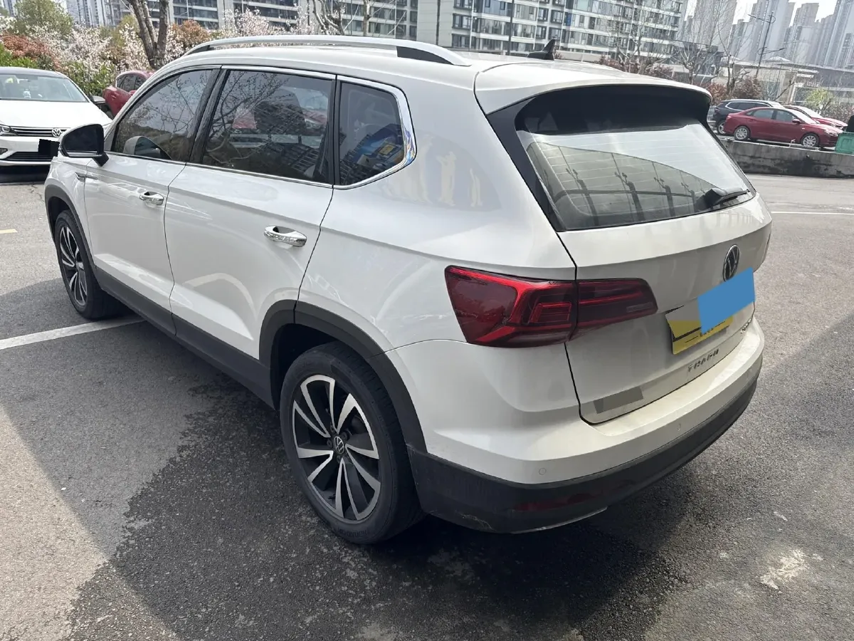 2021 Volkswagen Tharu 1.4T 150HP L4 7DCT,autocango,china used car exporter,china ev exporter,chinese used car exporter,chinese used ev exporter
