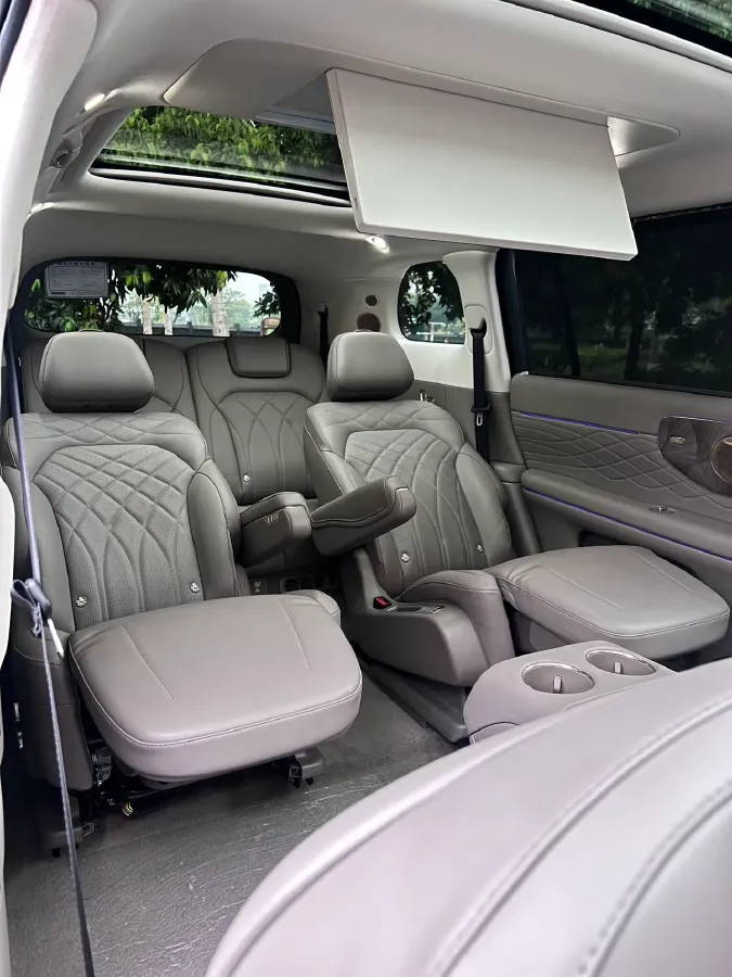 2026 IM LS9 REEV 155HP REEV,autocango,china used car exporter,china ev exporter,chinese used car exporter,chinese used ev exporter