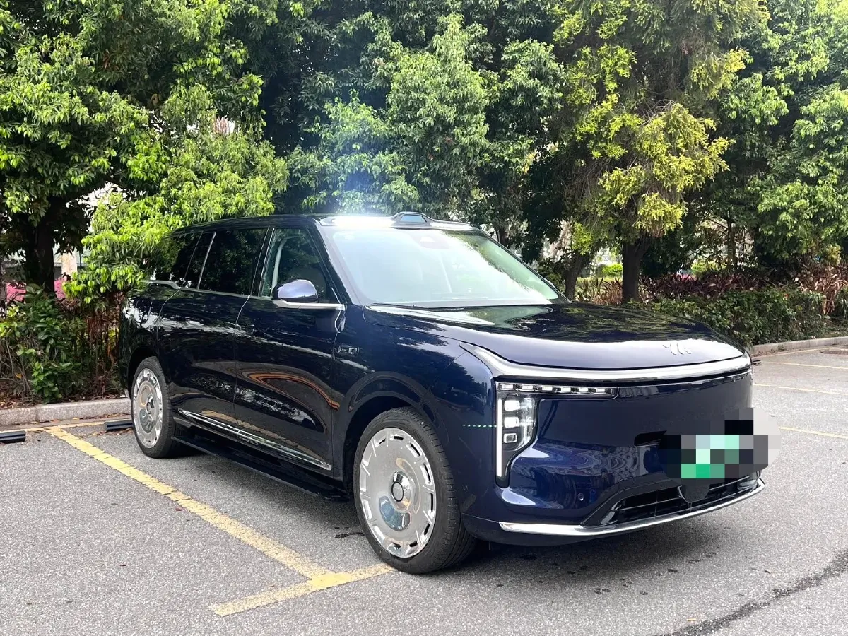 2026 IM LS9 REEV 155HP REEV,autocango,china used car exporter,china ev exporter,chinese used car exporter,chinese used ev exporter