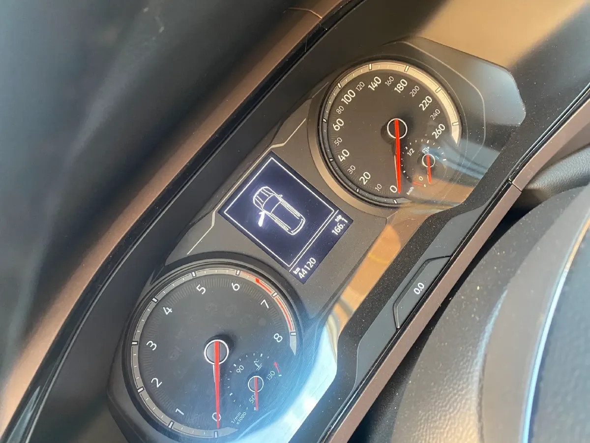 2021 Volkswagen Tharu 1.4T 150HP L4 7DCT,autocango,china used car exporter,china ev exporter,chinese used car exporter,chinese used ev exporter