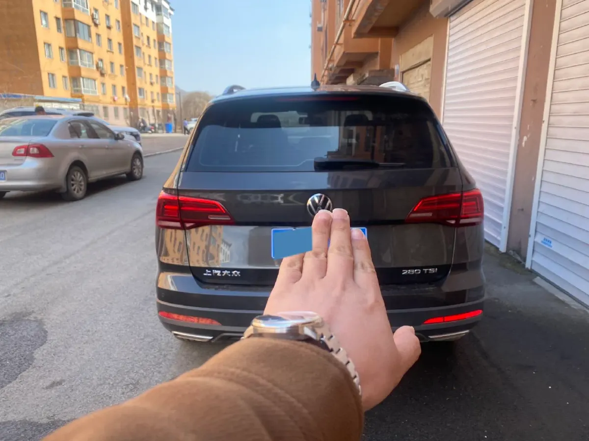 2021 Volkswagen Tharu 1.4T 150HP L4 7DCT,autocango,china used car exporter,china ev exporter,chinese used car exporter,chinese used ev exporter