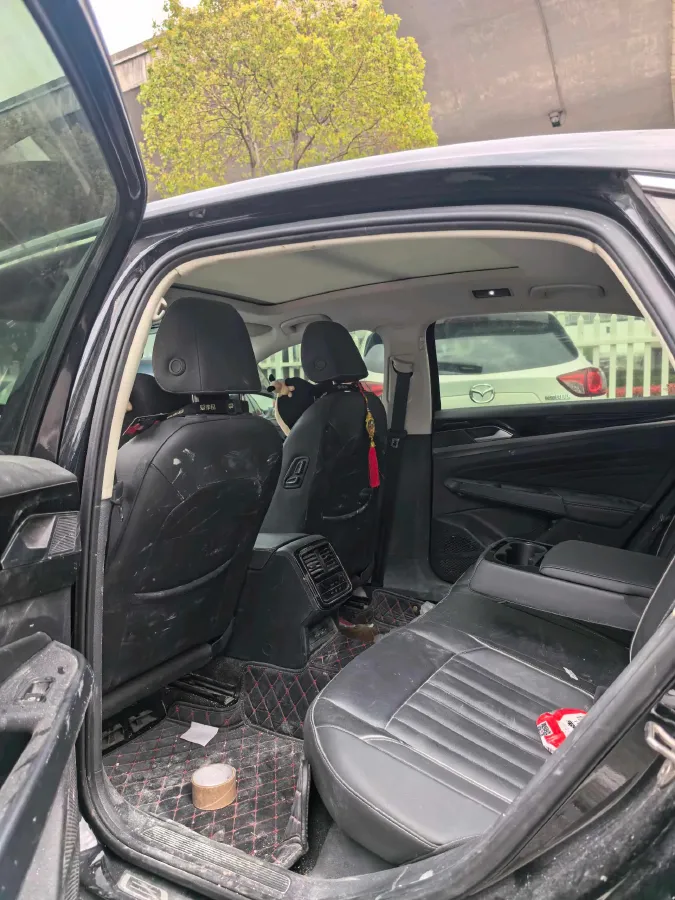 2023 Volkswagen Passat 2.0T 186HP L4 7DCT,autocango,china used car exporter,china ev exporter,chinese used car exporter,chinese used ev exporter