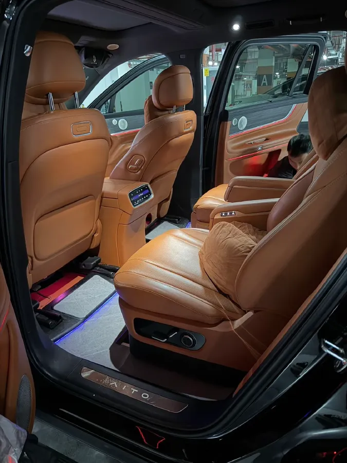 2024 HIMA AITO M9 1.5T 152HP L4 REEV 52KWH,autocango,china used car exporter,china ev exporter,chinese used car exporter,chinese used ev exporter