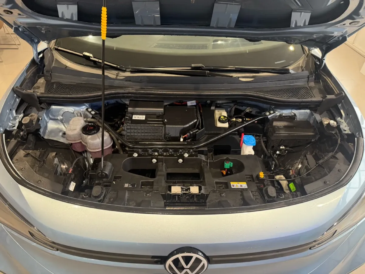 2025 Volkswagen ID.4 X BEV 52.8KWH,autocango,china used car exporter,china ev exporter,chinese used car exporter,chinese used ev exporter