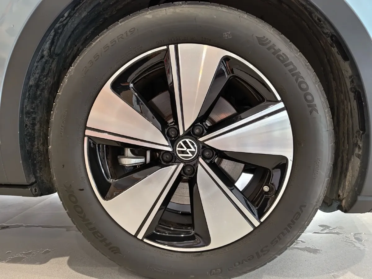 2025 Volkswagen ID.4 X BEV 52.8KWH,autocango,china used car exporter,china ev exporter,chinese used car exporter,chinese used ev exporter