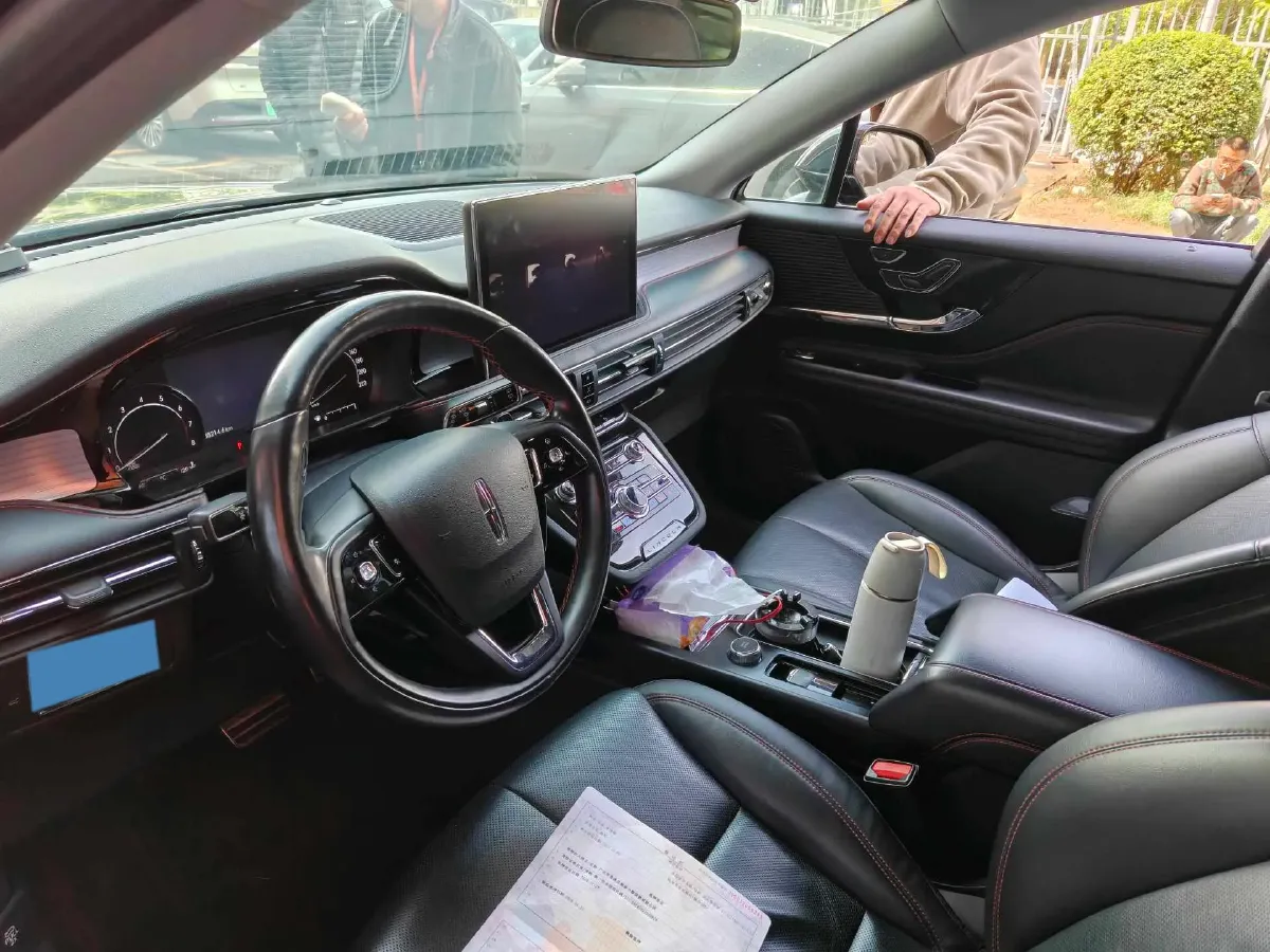 2020 Lincoln Corsair 2.0T 245HP L4 8AT,autocango,china used car exporter,china ev exporter,chinese used car exporter,chinese used ev exporter