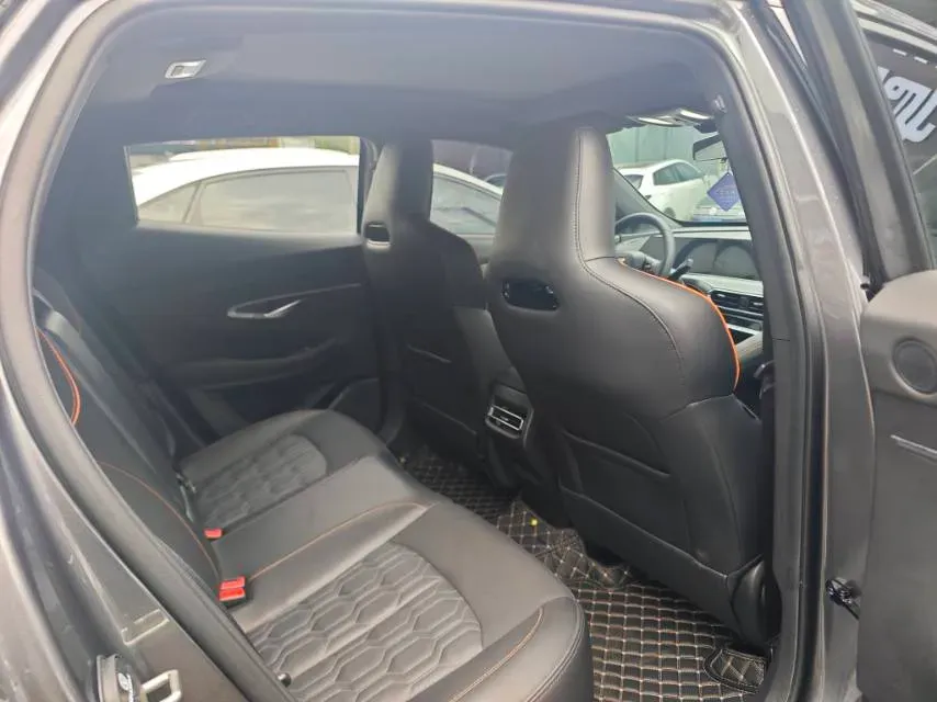 2022 ChangAn UNI-T 1.5T 188HP L4 7DCT,autocango,china used car exporter,china ev exporter,chinese used car exporter,chinese used ev exporter