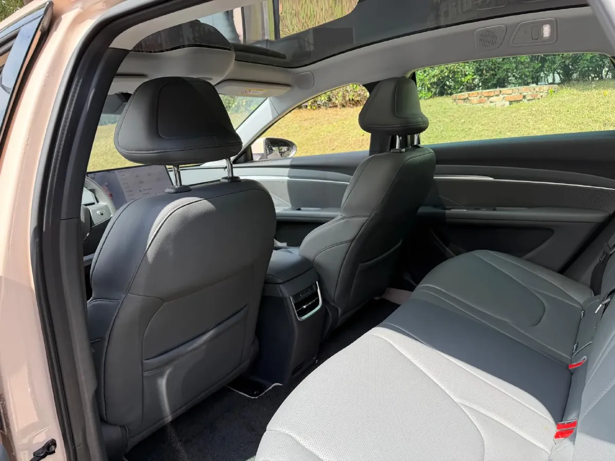 2025 Xpeng MONA M03 BEV,autocango,china used car exporter,china ev exporter,chinese used car exporter,chinese used ev exporter