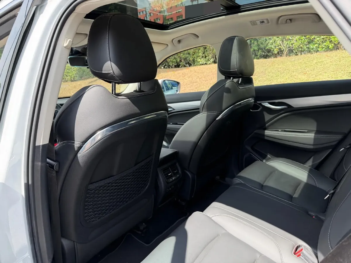 2019 Geely Tugella 1.5T 177HP L3 7DCT,autocango,china used car exporter,china ev exporter,chinese used car exporter,chinese used ev exporter