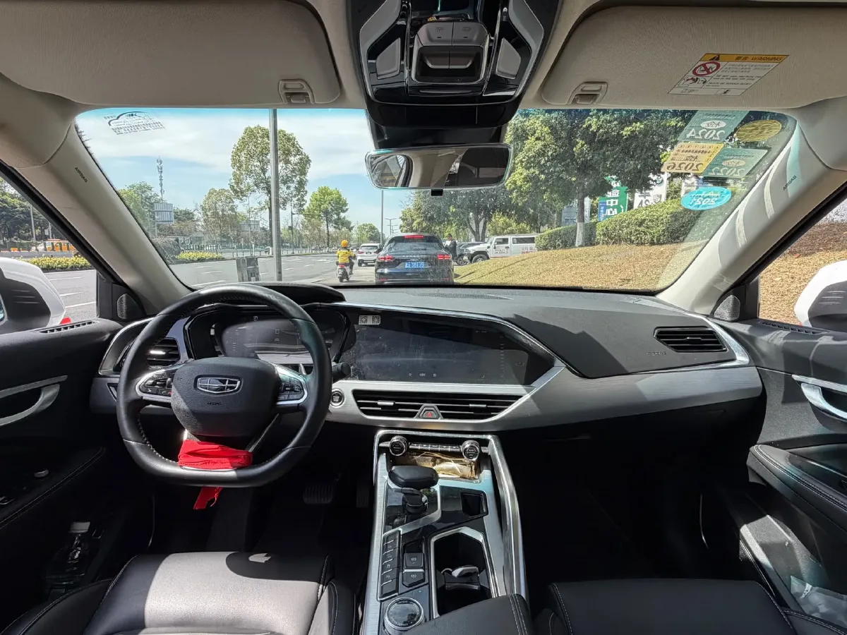 2019 Geely Tugella 1.5T 177HP L3 7DCT,autocango,china used car exporter,china ev exporter,chinese used car exporter,chinese used ev exporter