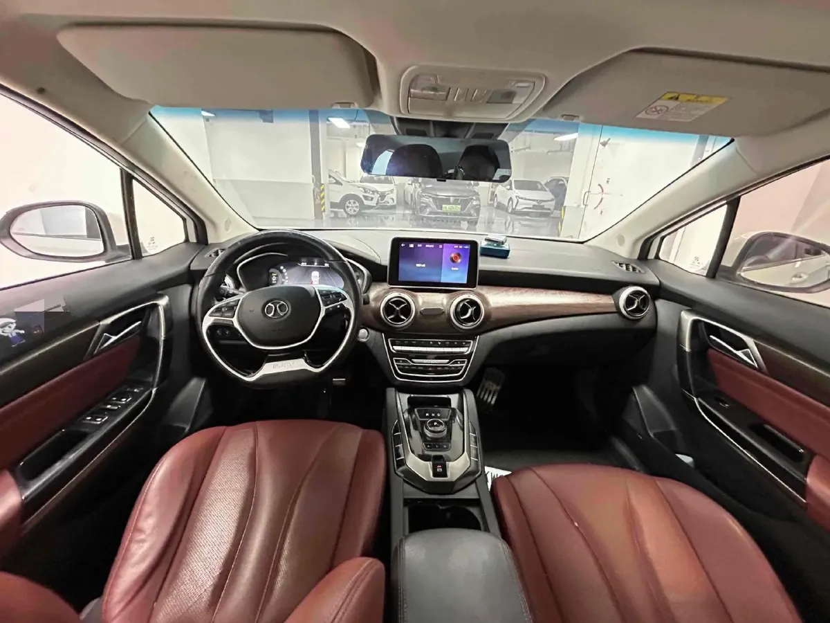 2018 BeiJing Auto EU5 BEV 53.66KWH,autocango,china used car exporter,china ev exporter,chinese used car exporter,chinese used ev exporter