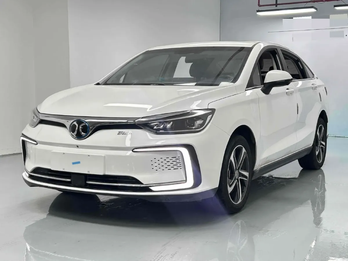 2018 BeiJing Auto EU5 BEV 53.66KWH,autocango,china used car exporter,china ev exporter,chinese used car exporter,chinese used ev exporter