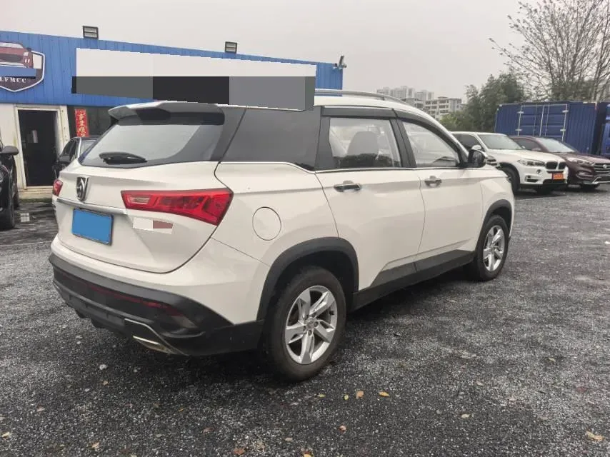 2018 BaoJun 530 1.5T 150HP L4 6MT,autocango,china used car exporter,china ev exporter,chinese used car exporter,chinese used ev exporter