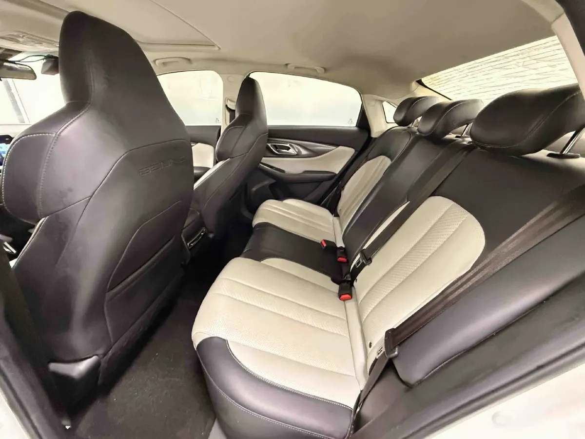 2022 ChangAn UNI-T 1.5T 188HP L4 7DCT,autocango,china used car exporter,china ev exporter,chinese used car exporter,chinese used ev exporter