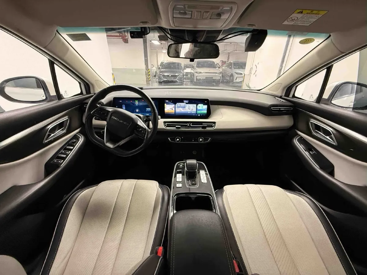 2022 ChangAn UNI-T 1.5T 188HP L4 7DCT,autocango,china used car exporter,china ev exporter,chinese used car exporter,chinese used ev exporter