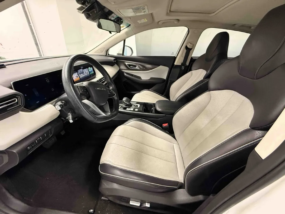 2022 ChangAn UNI-T 1.5T 188HP L4 7DCT,autocango,china used car exporter,china ev exporter,chinese used car exporter,chinese used ev exporter