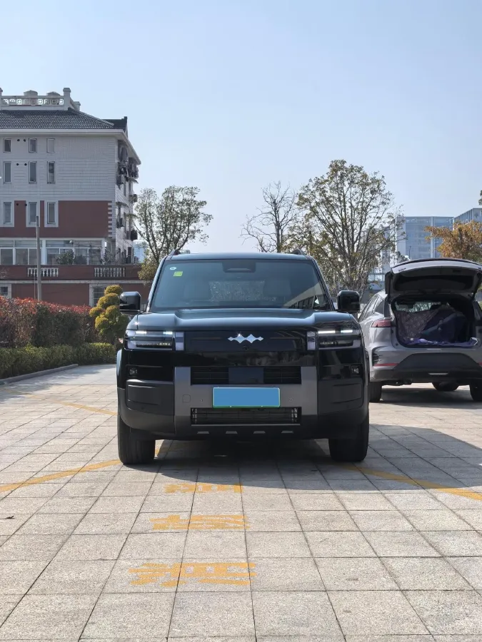 2025 FangChengBao Tai 7 1.5T 156HP L4 E-CVT PHEV,autocango,china used car exporter,china ev exporter,chinese used car exporter,chinese used ev exporter