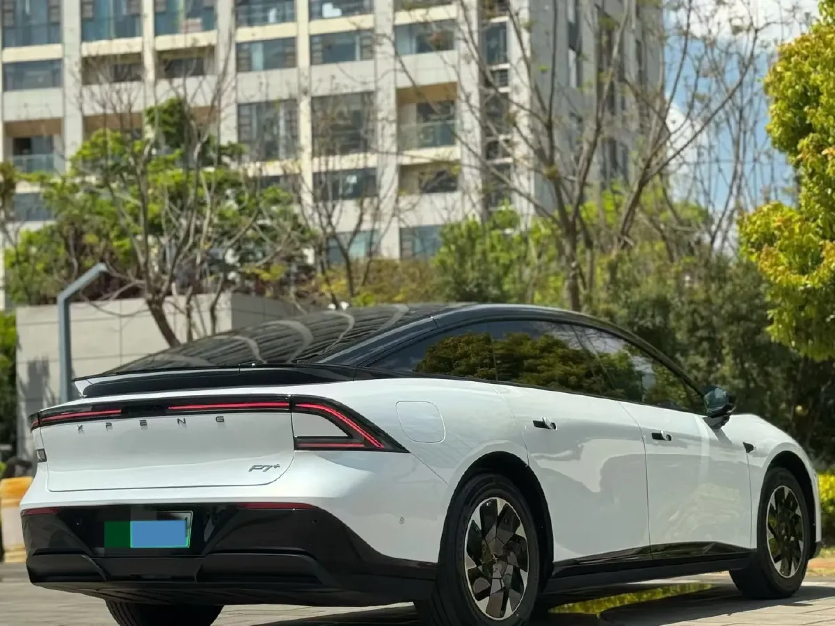2024 Xpeng P7+ BEV 60.7KWH,autocango,china used car exporter,china ev exporter,chinese used car exporter,chinese used ev exporter