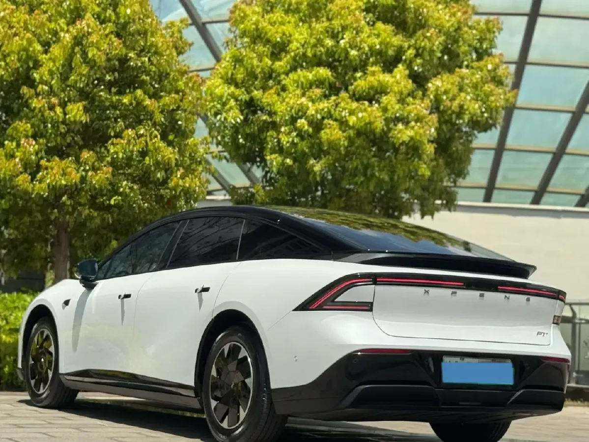 2024 Xpeng P7+ BEV 60.7KWH,autocango,china used car exporter,china ev exporter,chinese used car exporter,chinese used ev exporter