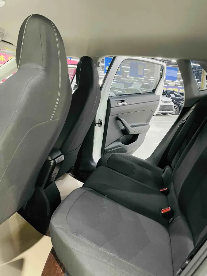 2023 Volkswagen Polo 1.5L 113HP L4 6AT,autocango,china used car exporter,china ev exporter,chinese used car exporter,chinese used ev exporter