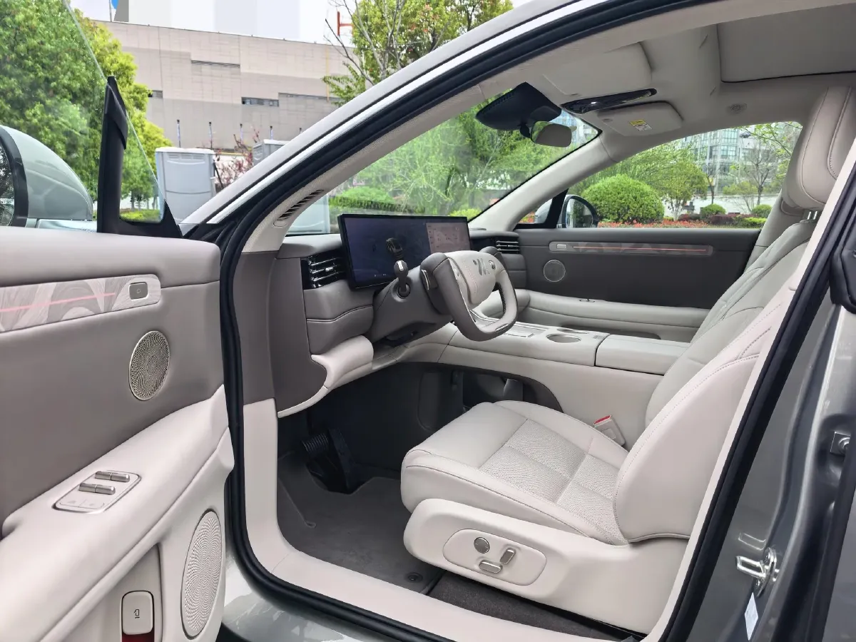 2026 IM LS6 BEV,autocango,china used car exporter,china ev exporter,chinese used car exporter,chinese used ev exporter