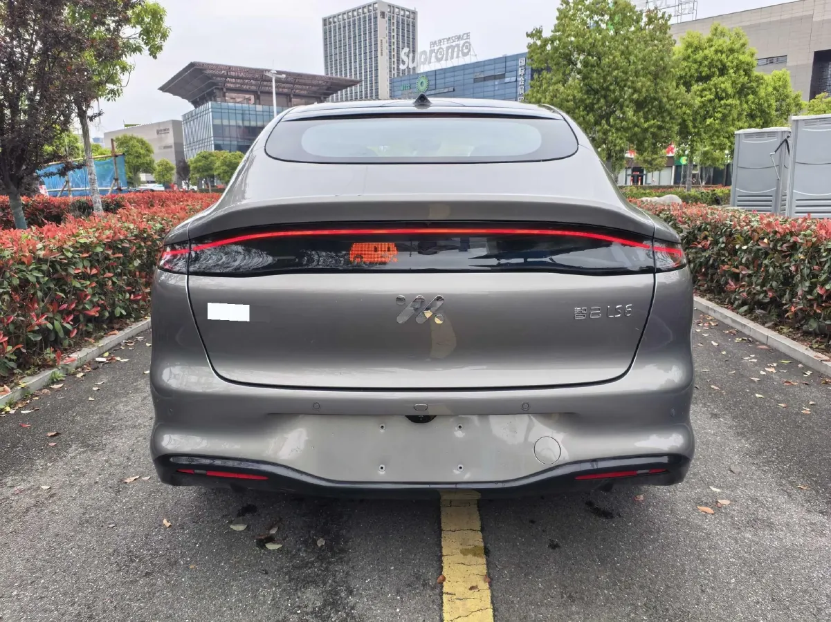 2026 IM LS6 BEV,autocango,china used car exporter,china ev exporter,chinese used car exporter,chinese used ev exporter