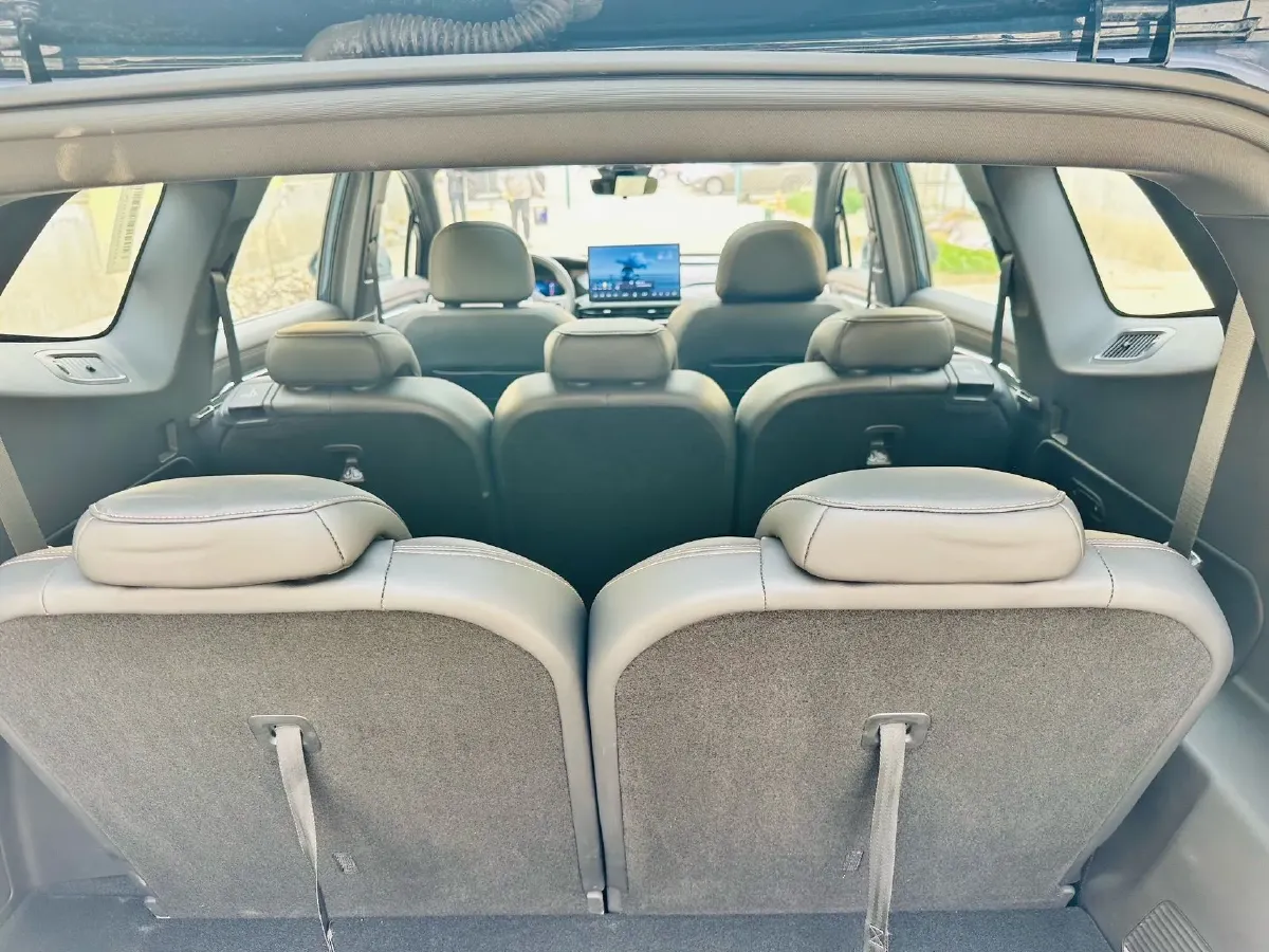 2024 Geely Okavango L 2.0T 218HP L4 7DCT,autocango,china used car exporter,china ev exporter,chinese used car exporter,chinese used ev exporter