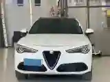 2017 Alfa Romeo Stelvio 2.0T 280HP L4 8AT