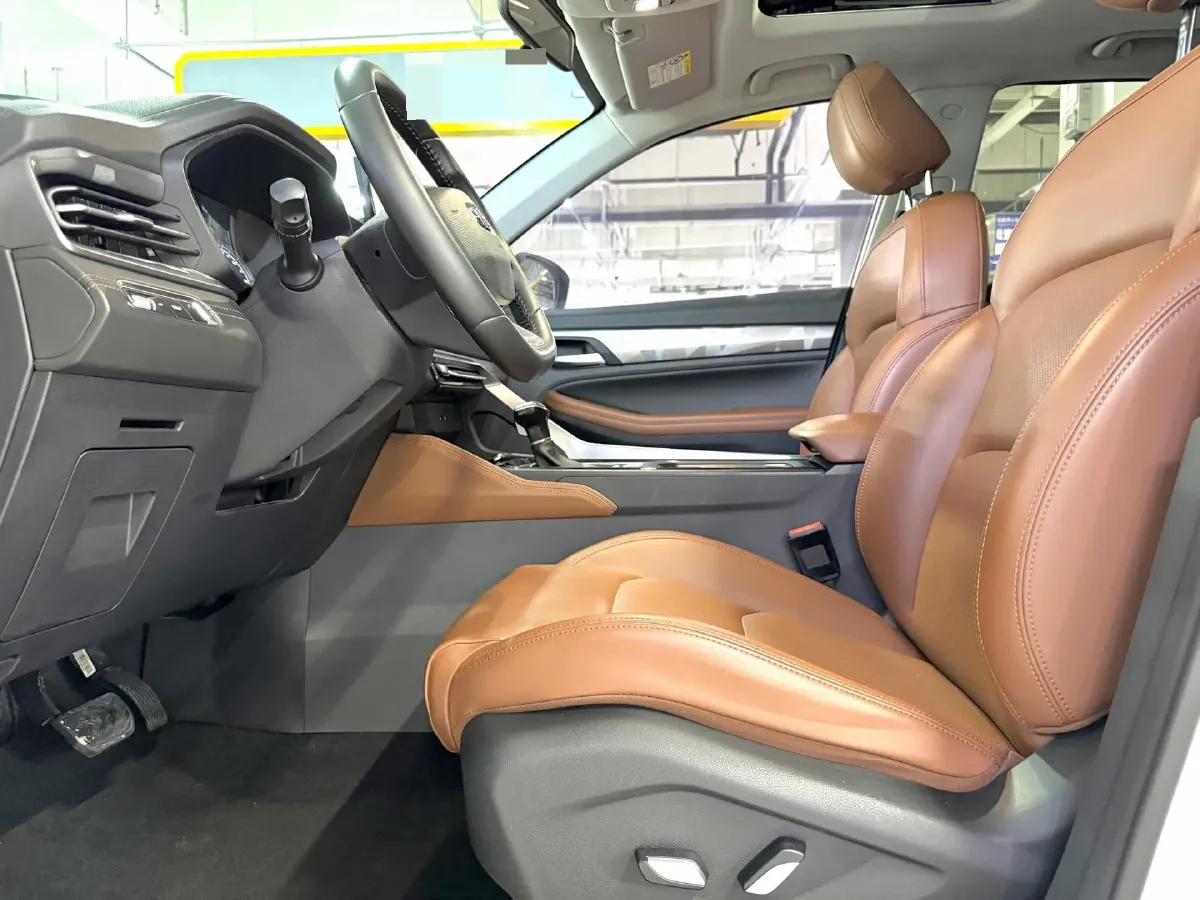 2021 Geely Vision X6 1.4T 141HP L4 6AT,autocango,china used car exporter,china ev exporter,chinese used car exporter,chinese used ev exporter