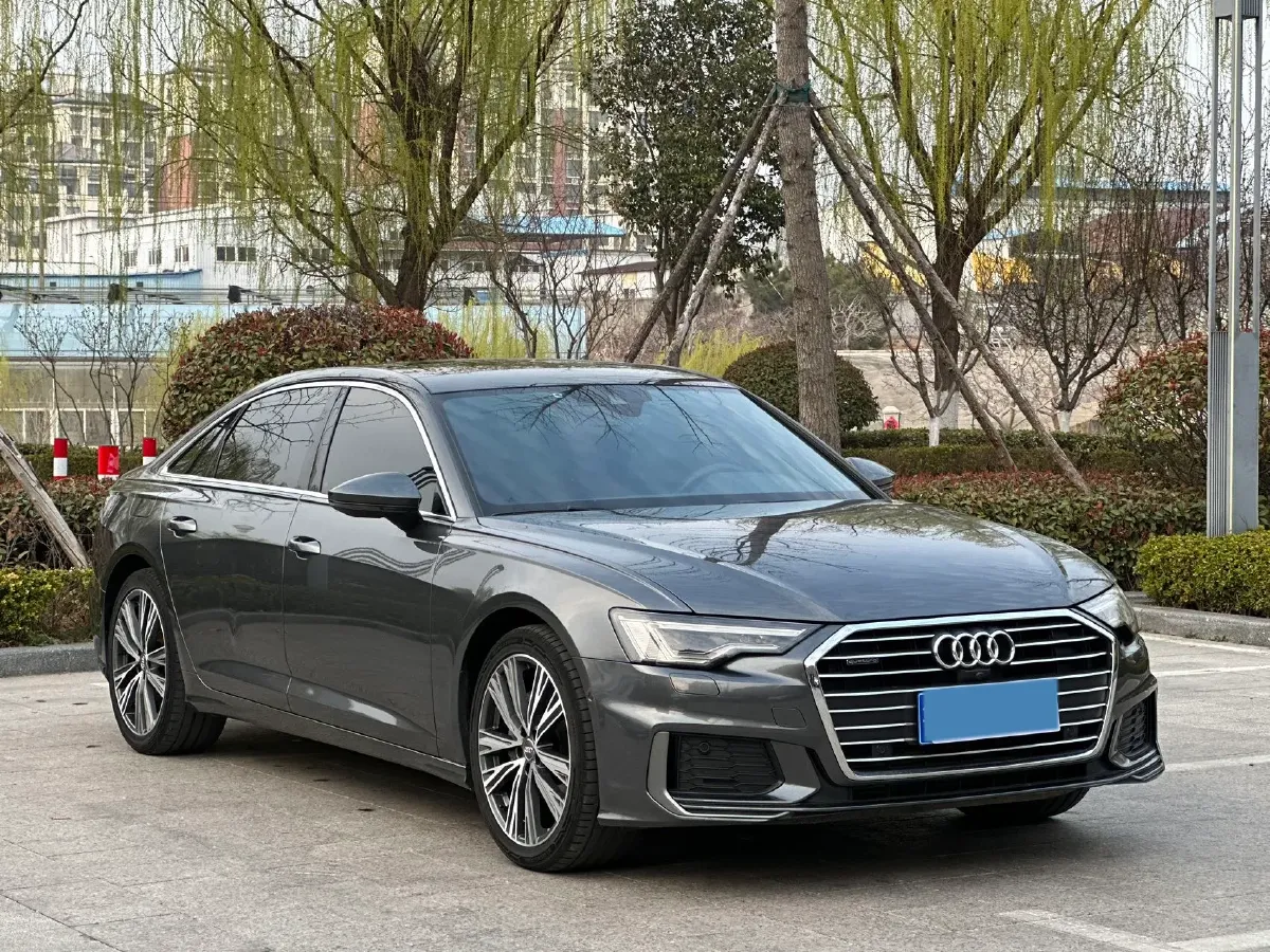 2021 Audi A6L 2.0T 224HP L4 7DCT,autocango,china used car exporter,china ev exporter,chinese used car exporter,chinese used ev exporter