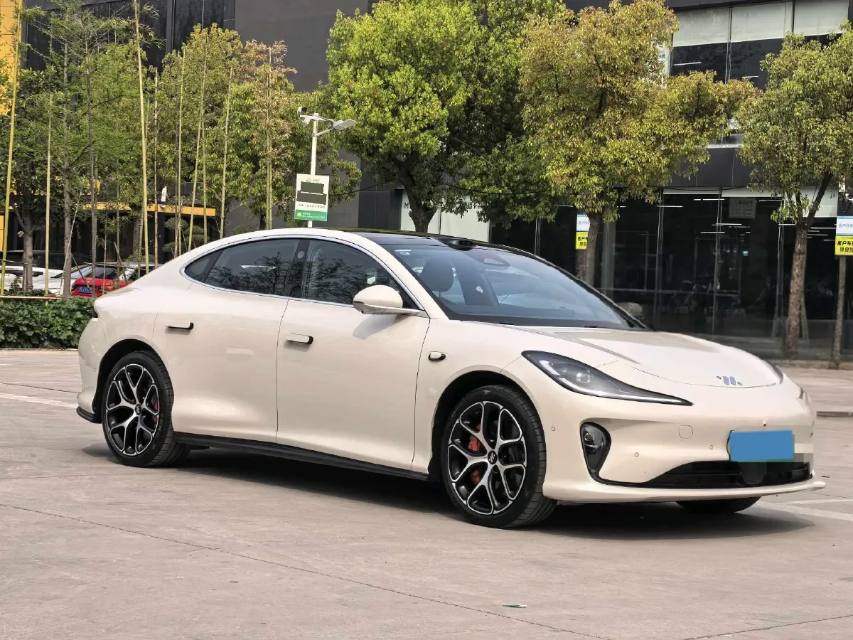 2025 IM L6 BEV,autocango,china used car exporter,china ev exporter,chinese used car exporter,chinese used ev exporter