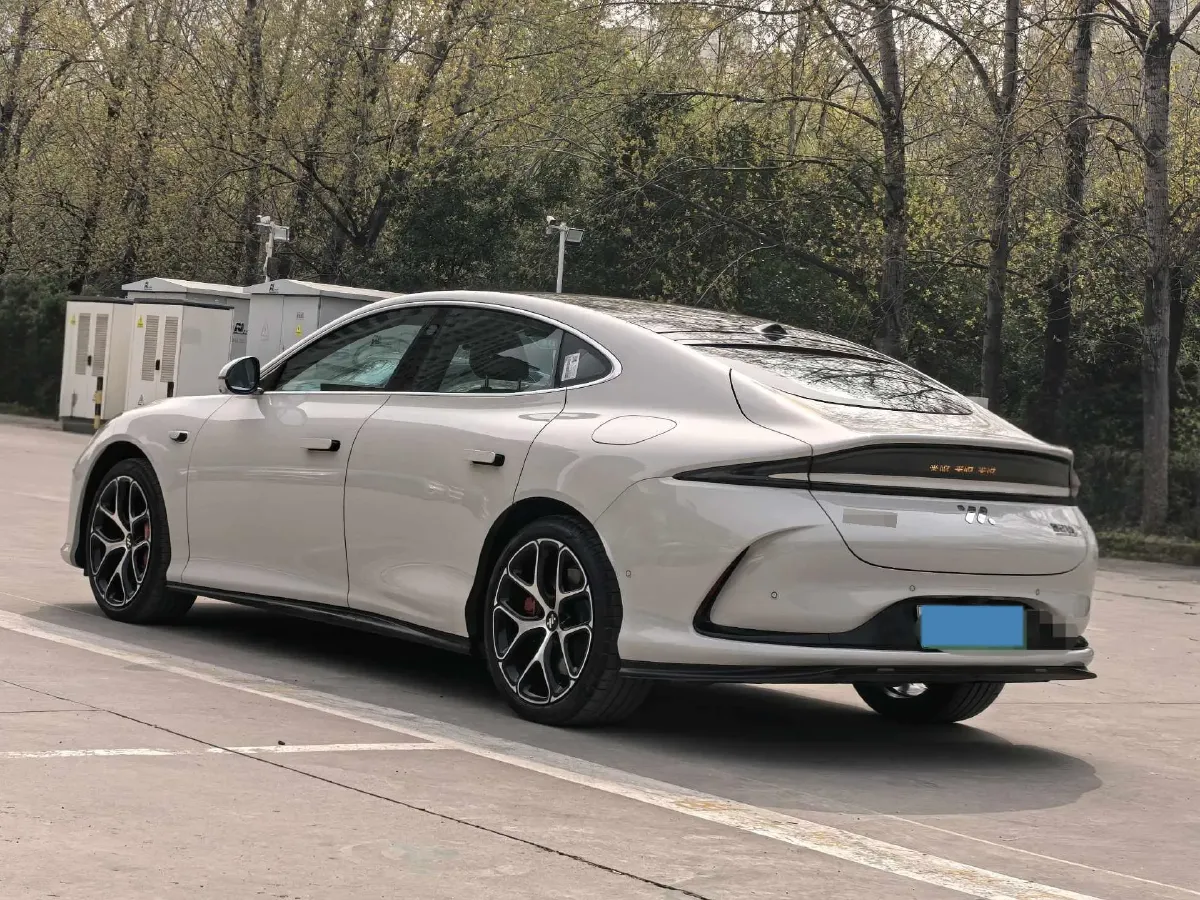 2025 IM L6 BEV,autocango,china used car exporter,china ev exporter,chinese used car exporter,chinese used ev exporter