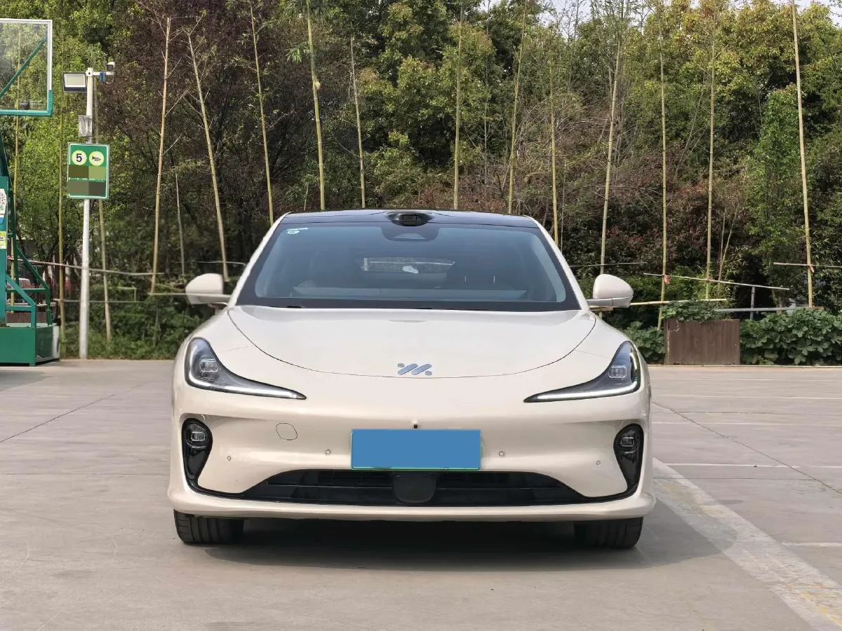 2025 IM L6 BEV,autocango,china used car exporter,china ev exporter,chinese used car exporter,chinese used ev exporter