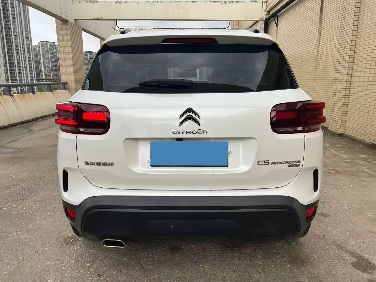2022 Citroen C5 Aircross 1.6T 175HP L4 8AT,autocango,china used car exporter,china ev exporter,chinese used car exporter,chinese used ev exporter
