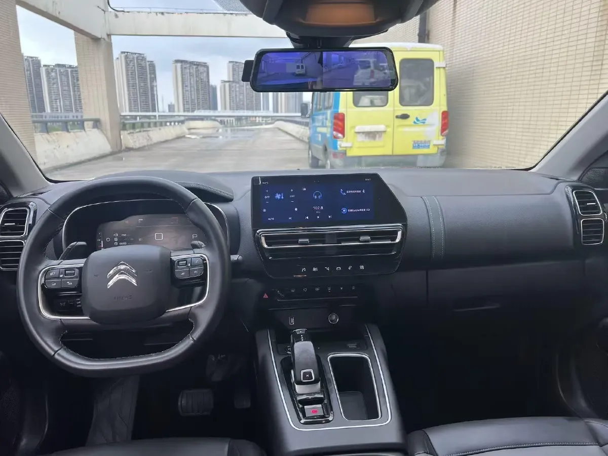 2022 Citroen C5 Aircross 1.6T 175HP L4 8AT,autocango,china used car exporter,china ev exporter,chinese used car exporter,chinese used ev exporter