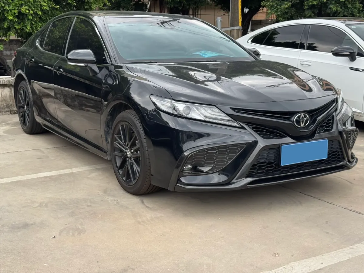 2021 Toyota Camry 2.5L 209HP L4 8AT,autocango,china used car exporter,china ev exporter,chinese used car exporter,chinese used ev exporter
