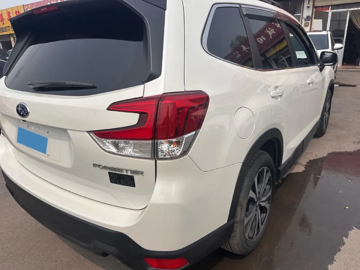 2024 Subaru Forester 2.5L 169HP H4 CVT,autocango,china used car exporter,china ev exporter,chinese used car exporter,chinese used ev exporter