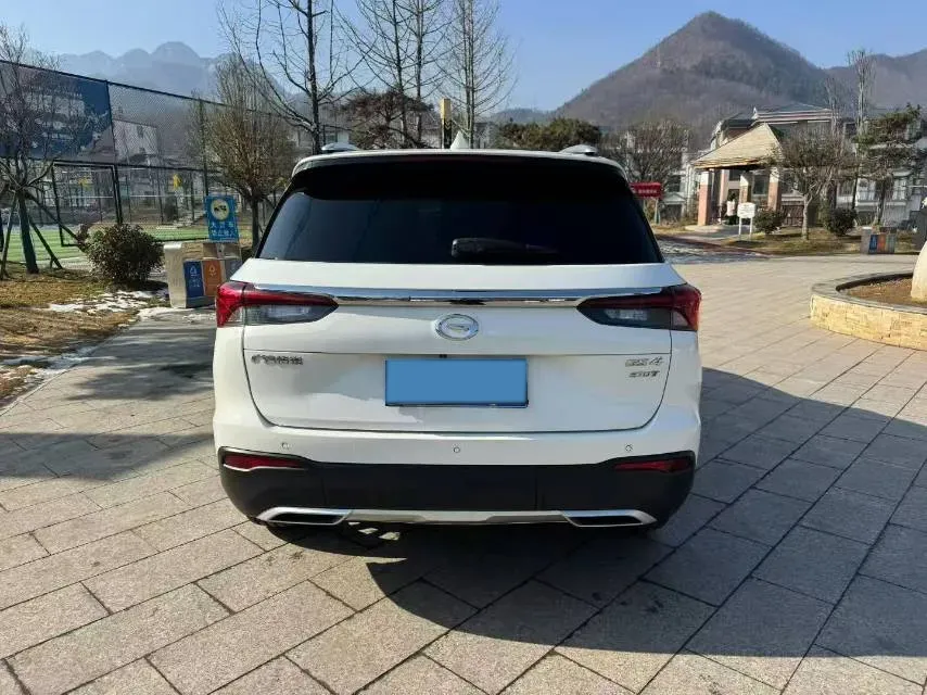 2021 GAC Trumpchi GS4 Plus 1.5T 169HP L4 6AT,autocango,china used car exporter,china ev exporter,chinese used car exporter,chinese used ev exporter