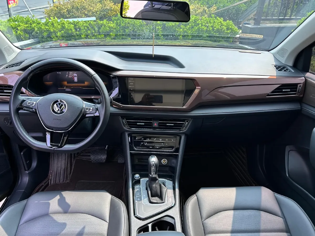 2022 Volkswagen Tharu 1.4T 150HP L4 7DCT,autocango,china used car exporter,china ev exporter,chinese used car exporter,chinese used ev exporter