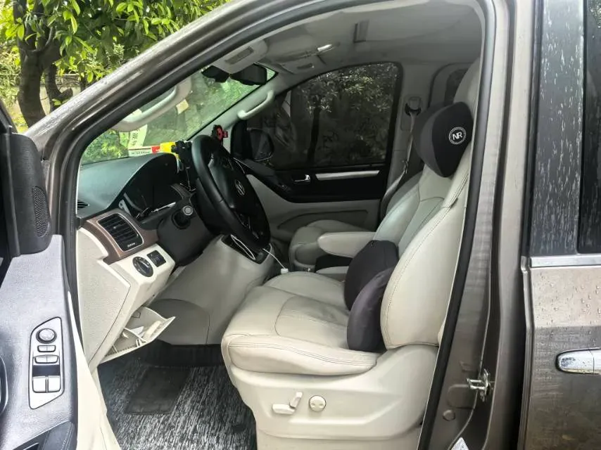 2016 MAXUS G10 2.0T 224HP L4 6AT,autocango,china used car exporter,china ev exporter,chinese used car exporter,chinese used ev exporter