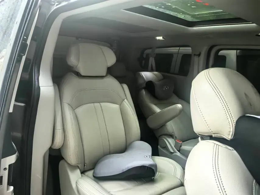 2016 MAXUS G10 2.0T 224HP L4 6AT,autocango,china used car exporter,china ev exporter,chinese used car exporter,chinese used ev exporter