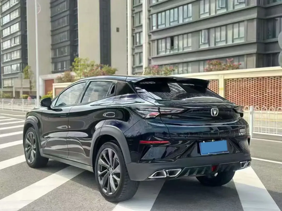 2022 ChangAn UNI-T 1.5T 188HP L4 7DCT,autocango,china used car exporter,china ev exporter,chinese used car exporter,chinese used ev exporter