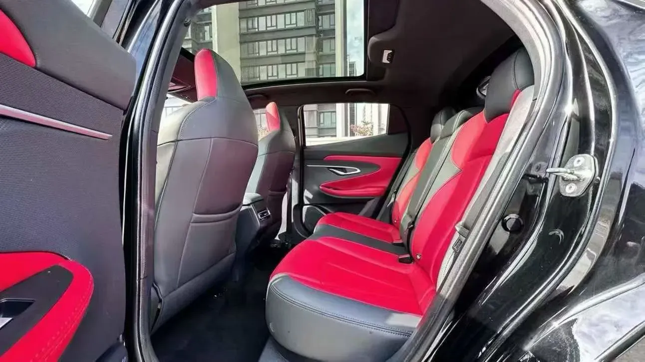 2022 ChangAn UNI-T 1.5T 188HP L4 7DCT,autocango,china used car exporter,china ev exporter,chinese used car exporter,chinese used ev exporter