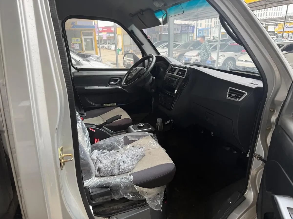 2022 MAXUS XinTu V90 2.0T 150HP L4 6AT,autocango,china used car exporter,china ev exporter,chinese used car exporter,chinese used ev exporter