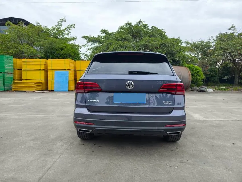 2019 MINI MINI 1.5T 102HP L3 7DCT,autocango,china used car exporter,china ev exporter,chinese used car exporter,chinese used ev exporter