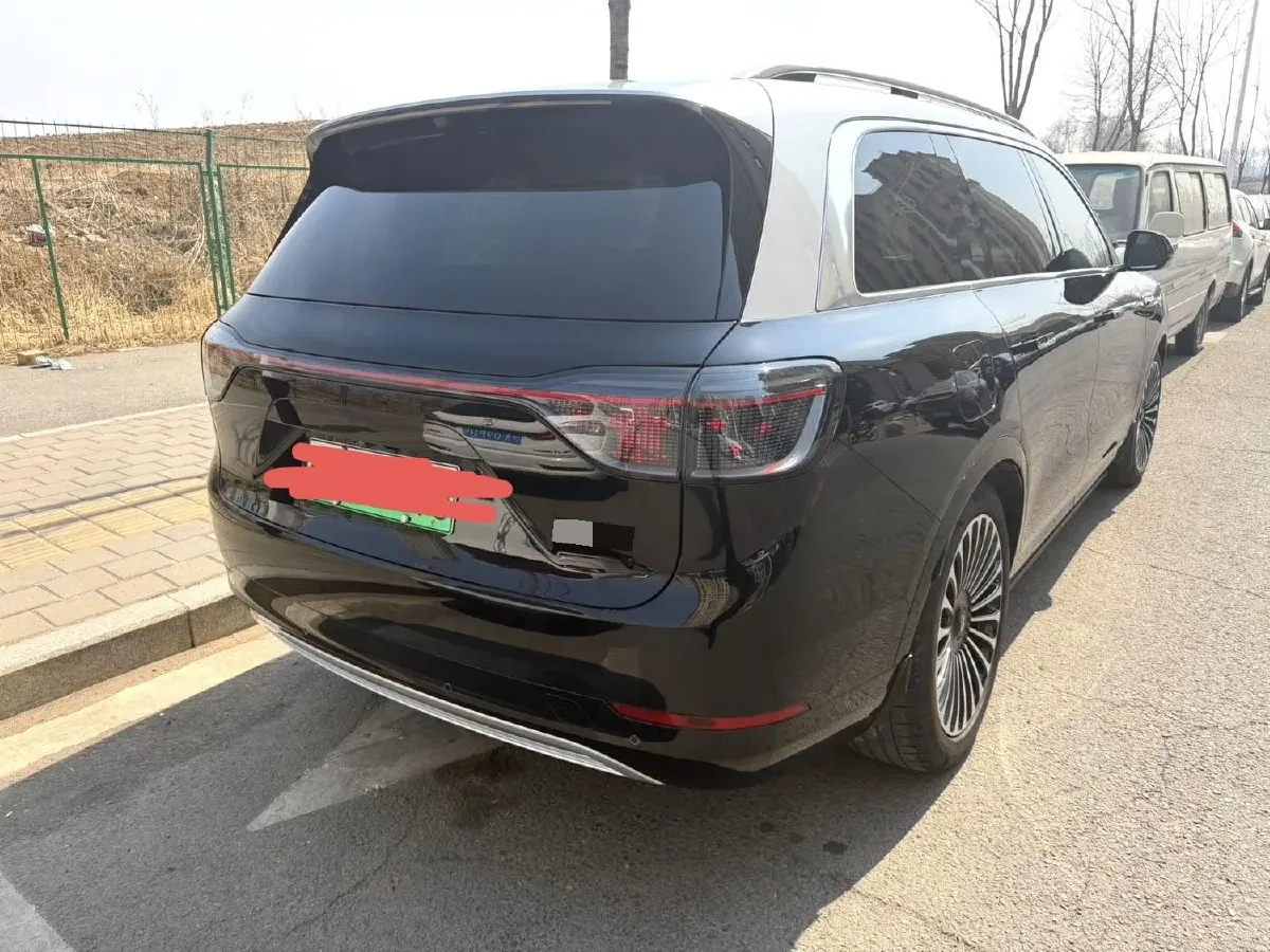 2024 AITO AITO M9 1.5T 152HP L4 REEV 42KWH,autocango,china used car exporter,china ev exporter,chinese used car exporter,chinese used ev exporter