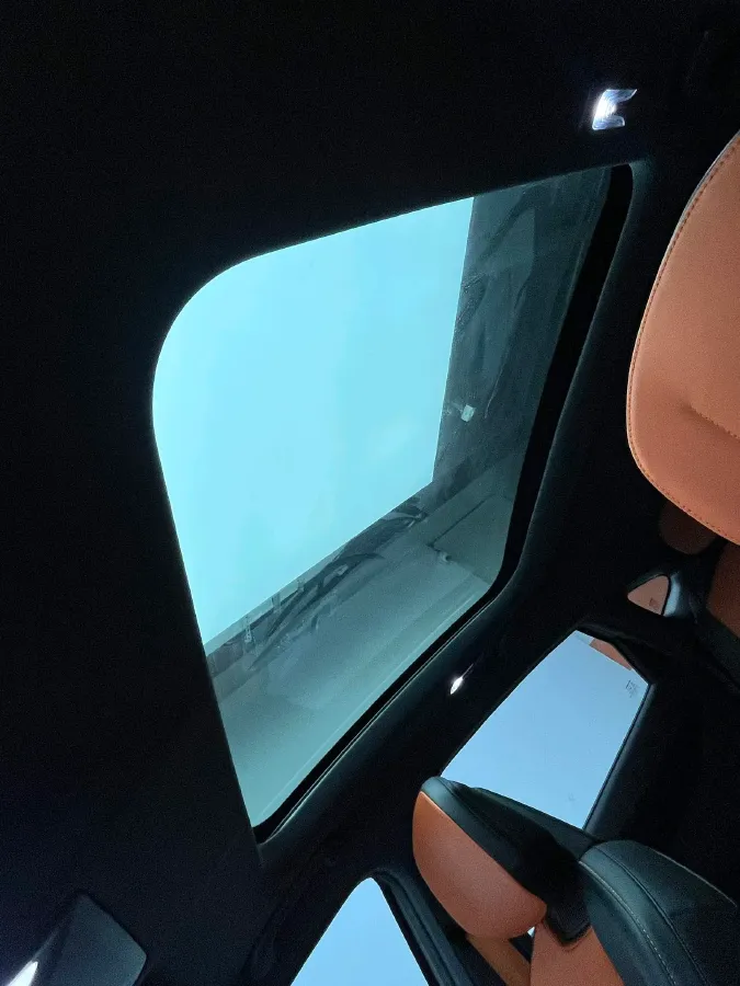 2022 ChangAn UNI-V 1.5T 188HP L4 7DCT,autocango,china used car exporter,china ev exporter,chinese used car exporter,chinese used ev exporter