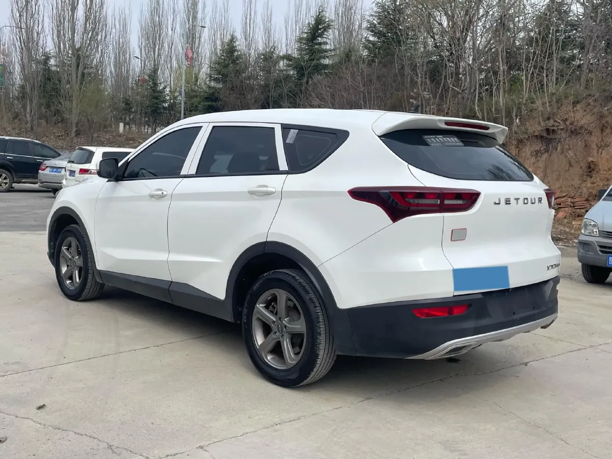 2020 Jetour X70M 1.5T 156HP L4 6MT,autocango,china used car exporter,china ev exporter,chinese used car exporter,chinese used ev exporter