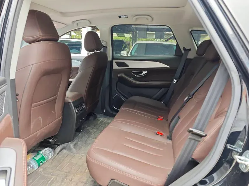 2022 Jetour X90 Plus 1.5T 156HP L4 6MT,autocango,china used car exporter,china ev exporter,chinese used car exporter,chinese used ev exporter